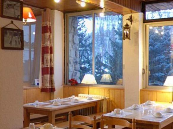 Hotel Restaurant La Source Allos Exterior photo